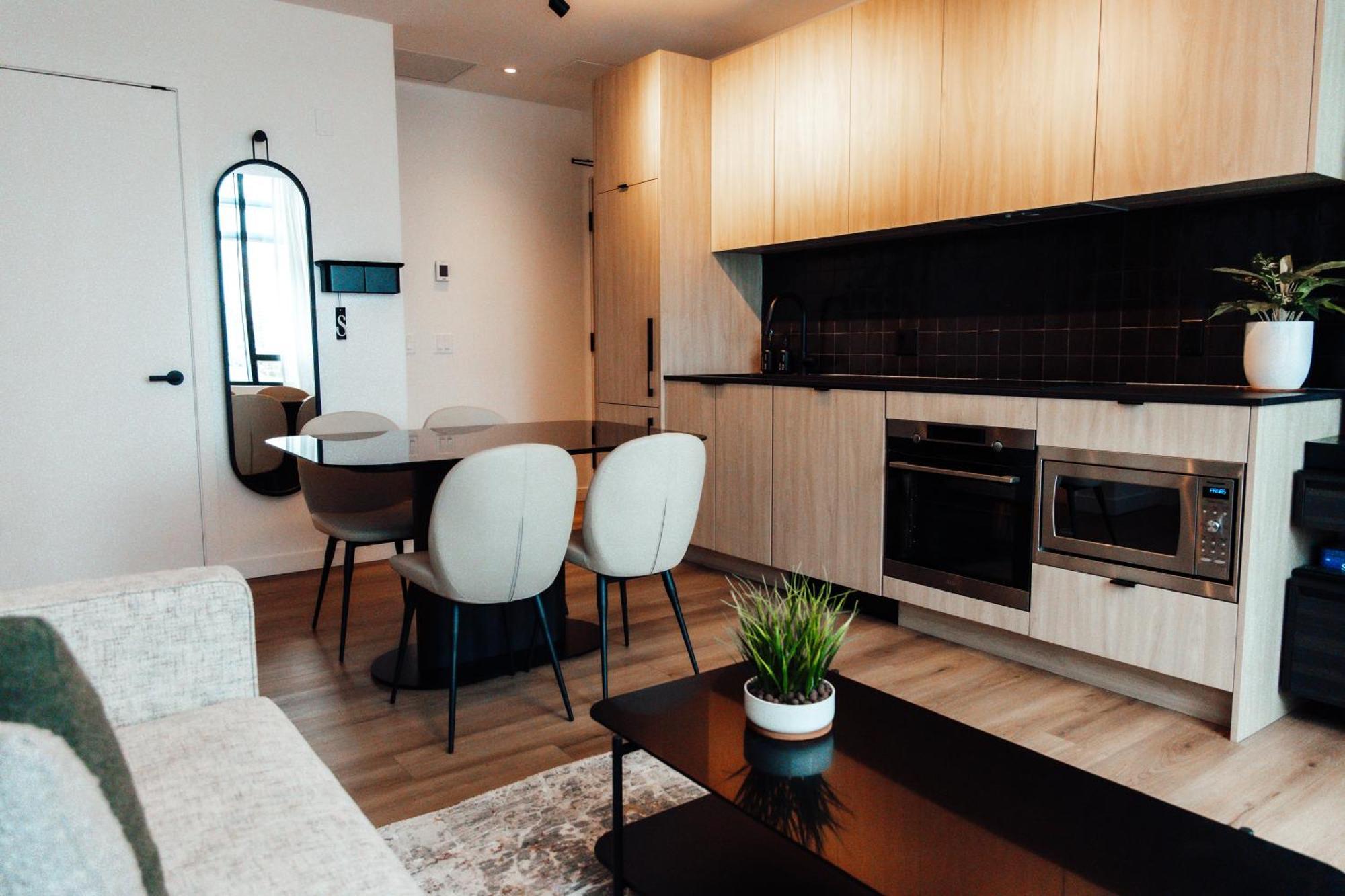 Отель Smithe House Ванкувер Экстерьер фото